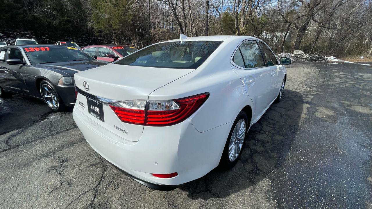 Used 2015 Lexus ES 350 w/ Luxury Package image 8
