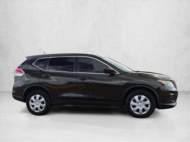 Used 2016 Nissan Rogue S FWD image 9