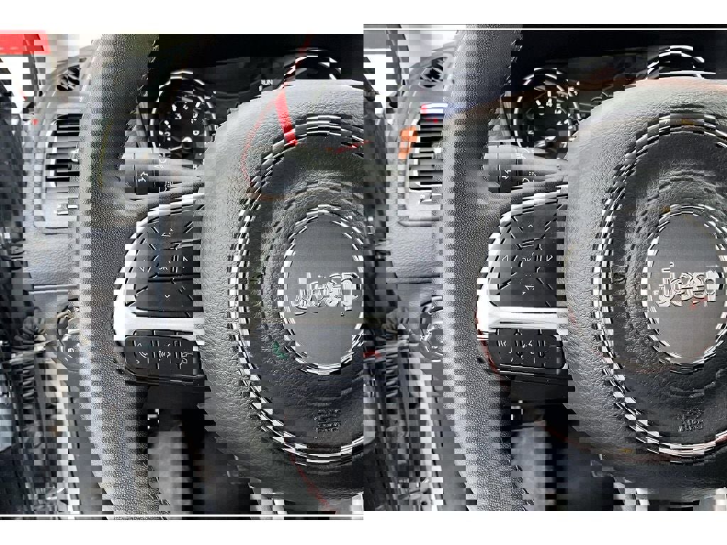 Used 2021 Jeep Compass Trailhawk image 21