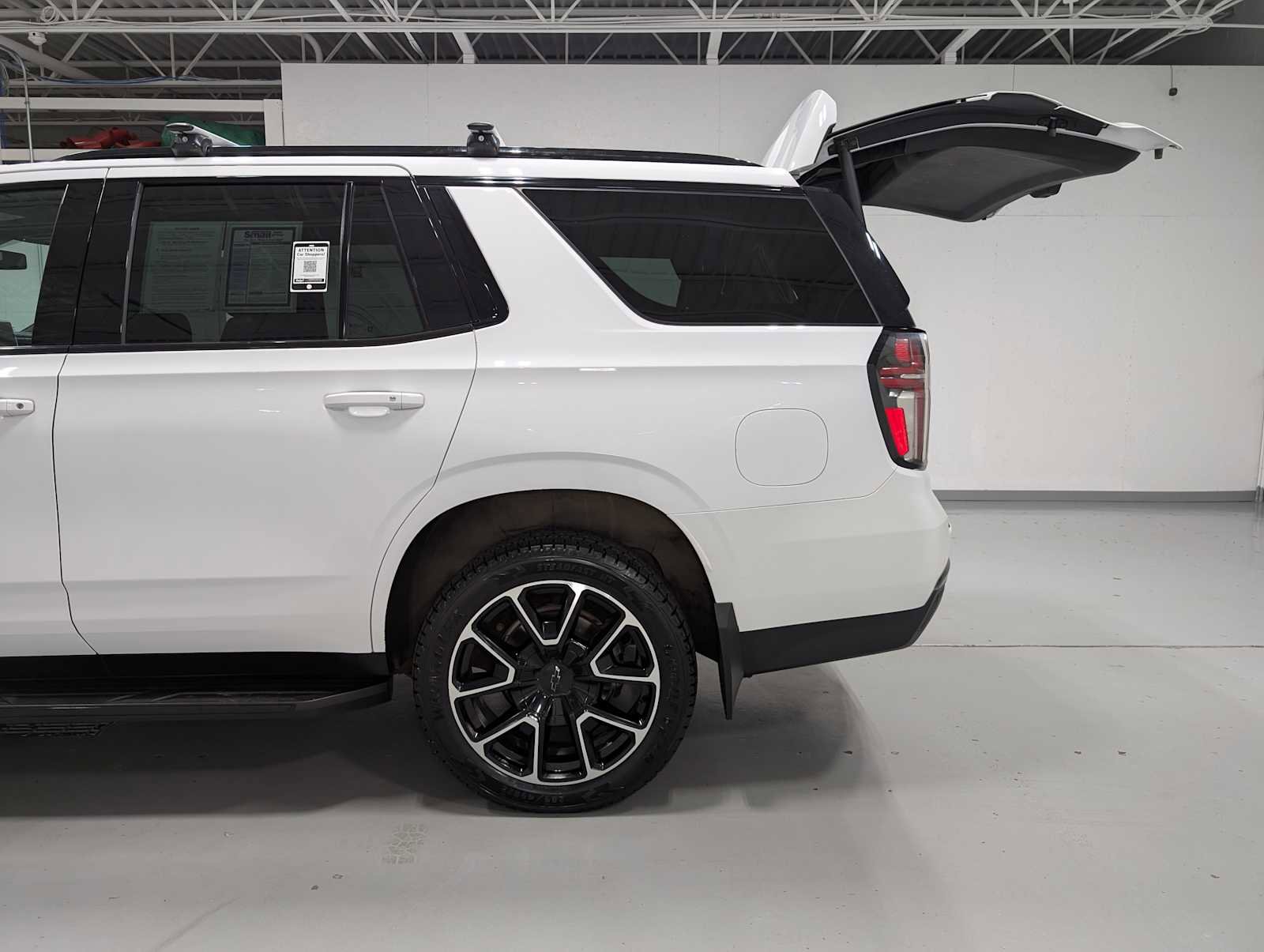 Used 2022 Chevrolet Tahoe RST w/ Luxury Package image 10