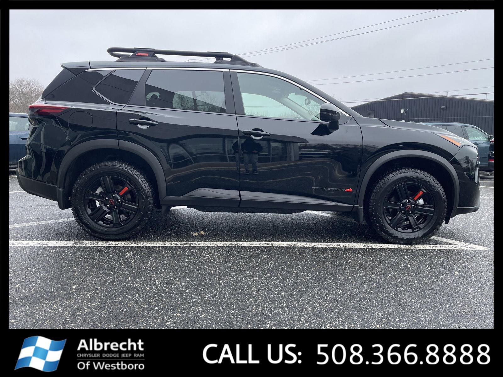 Used 2025 Nissan Rogue SV w/ Rock Creek Premium Package image 6