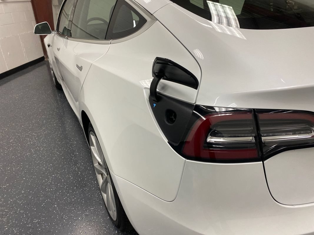 Used 2020 Tesla Model 3 Long Range AWD/4WD image 9