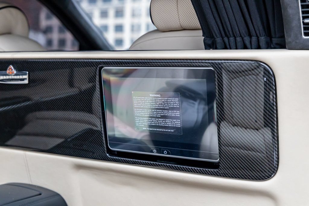 Used 2009 Maybach 62 S RWD image 74