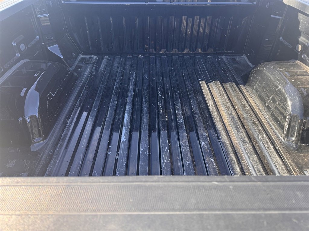 Used 2023 Chevrolet Silverado 1500 Custom image 14