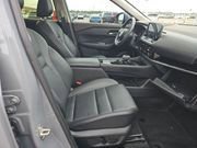 Used 2023 Nissan Rogue SL w/ SL Premium Package image 11