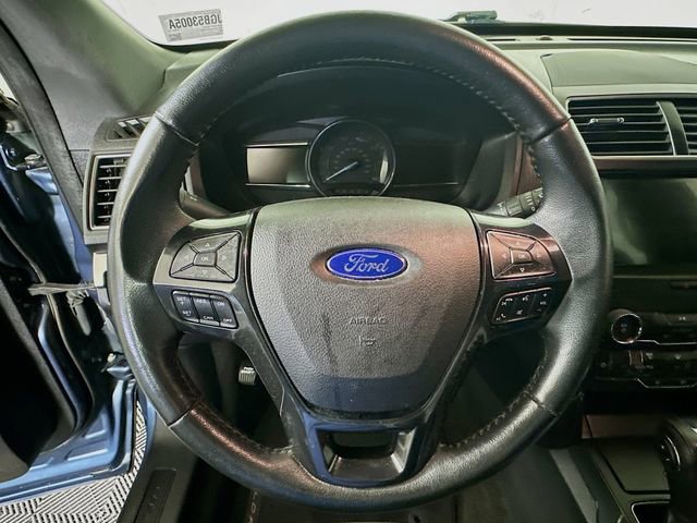 Used 2018 Ford Explorer XLT w/ Equipment Group 202A image 14