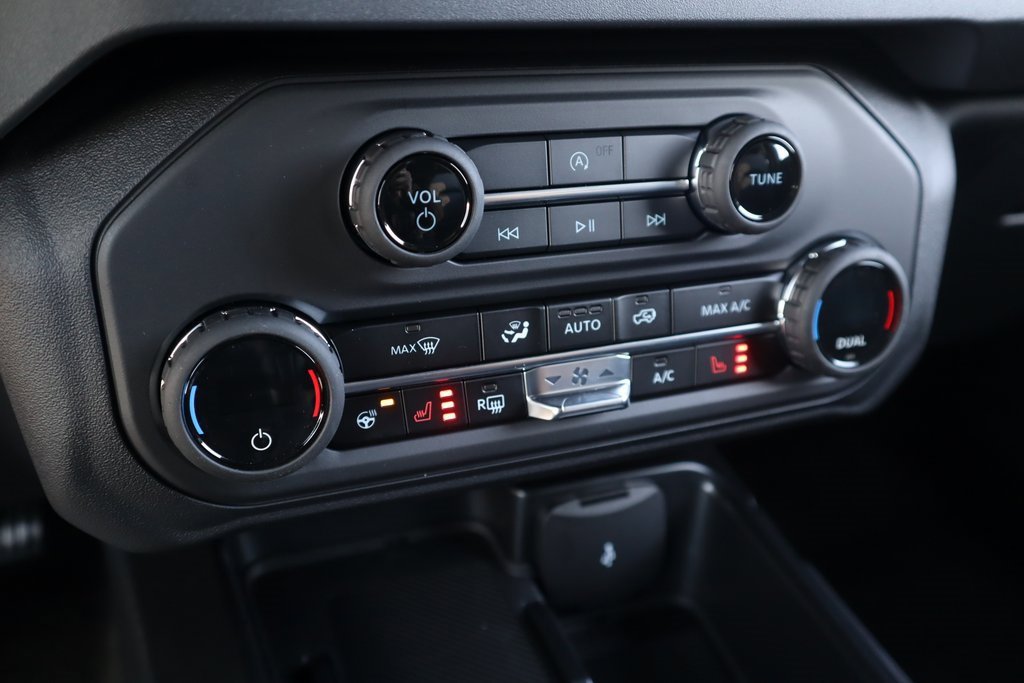 New 2025 Ford Bronco Outer Banks image 9