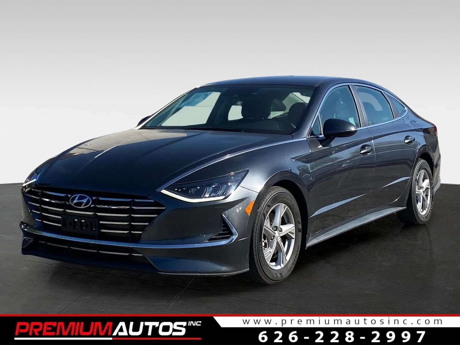 Used 2023 Hyundai Sonata SE image 1