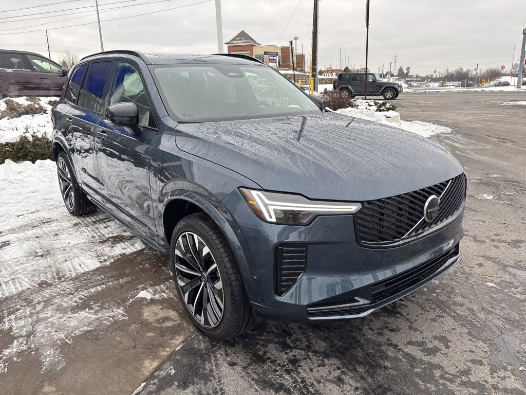 New 2026 Volvo XC90 B6 Ultra w/ Protection Package Premier image 3