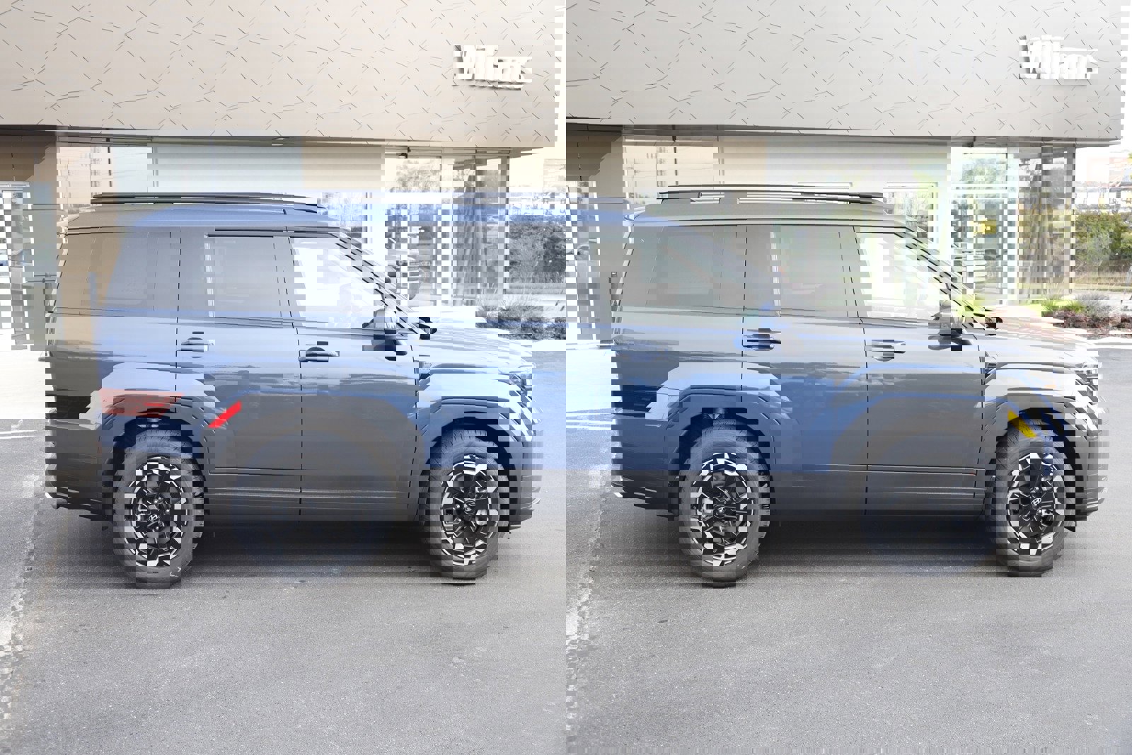 New 2026 Hyundai Santa Fe SEL image 2