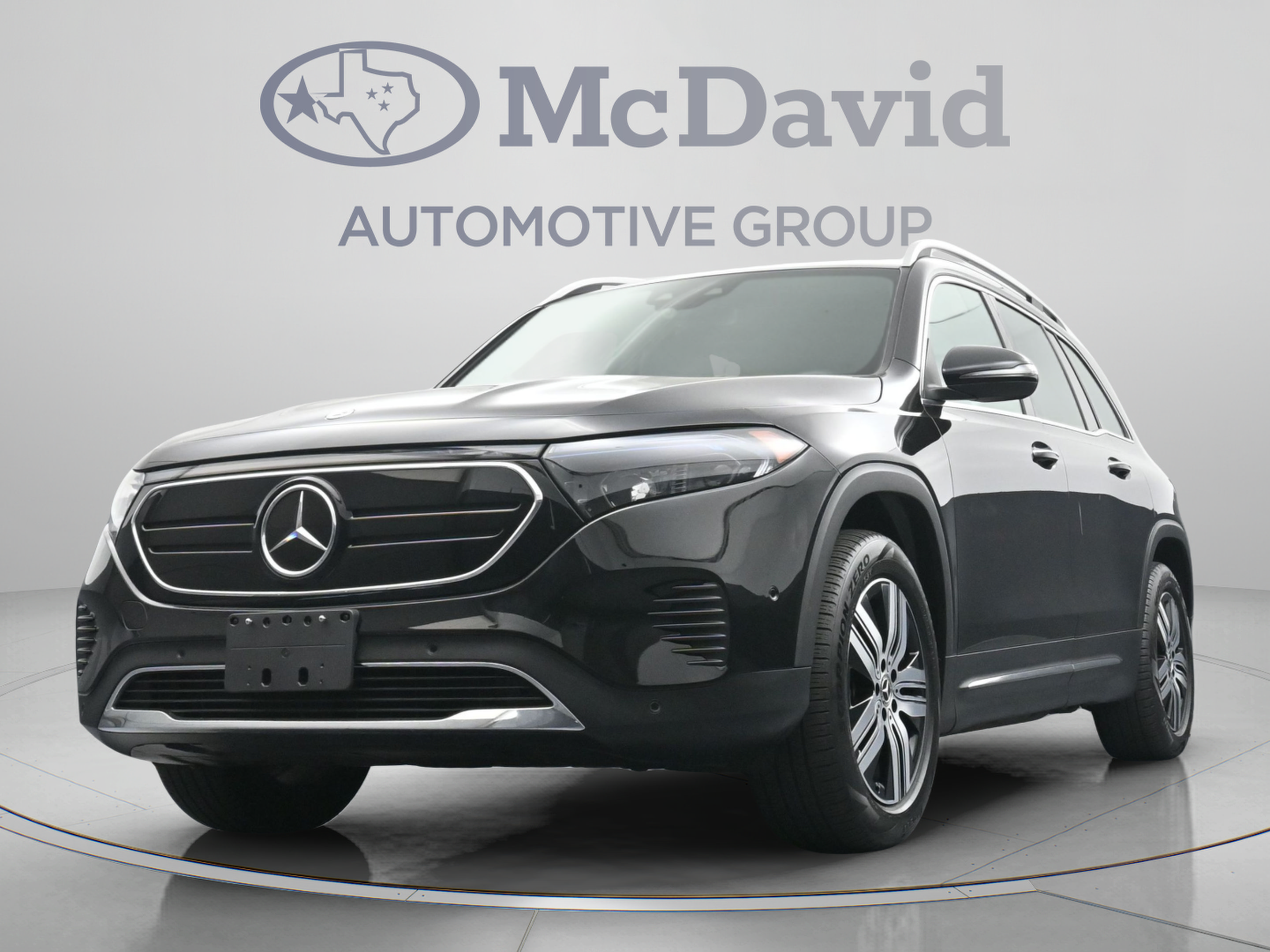 Used 2023 Mercedes-Benz EQB 300 4MATIC image 27