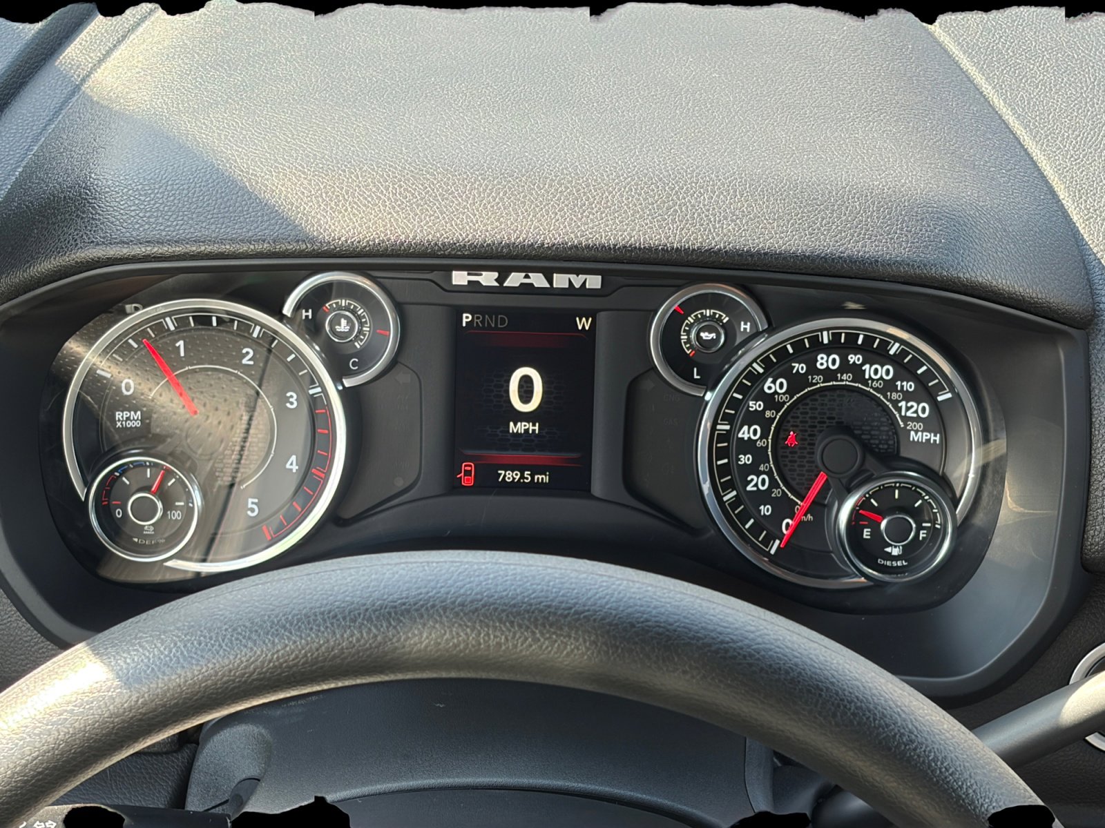 Used 2024 RAM 5500 Tradesman w/ Chrome Appearance Group image 32