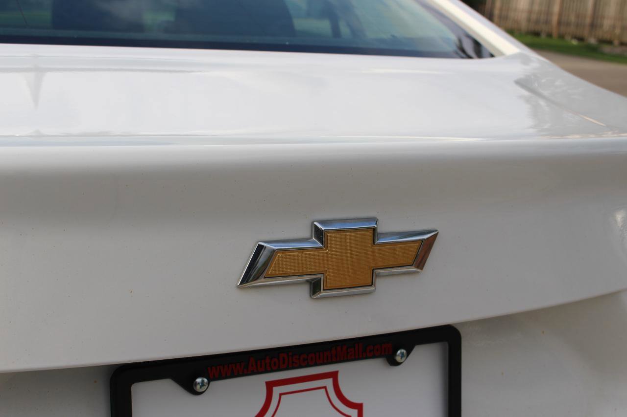 Used 2018 Chevrolet Cruze LT FWD image 40