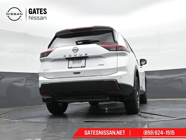 Used 2026 Nissan Rogue SV AWD/4WD image 36