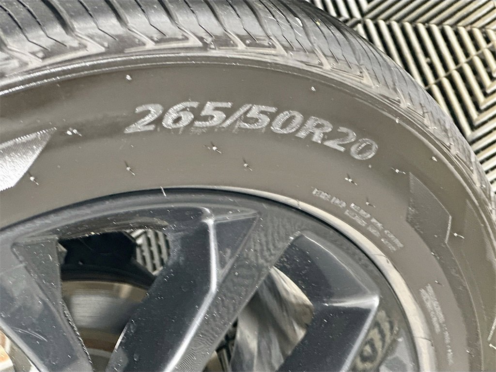 Used 2020 Dodge Durango GT image 30