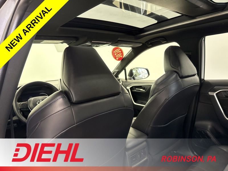 Used 2020 Toyota RAV4 XSE AWD/4WD image 19