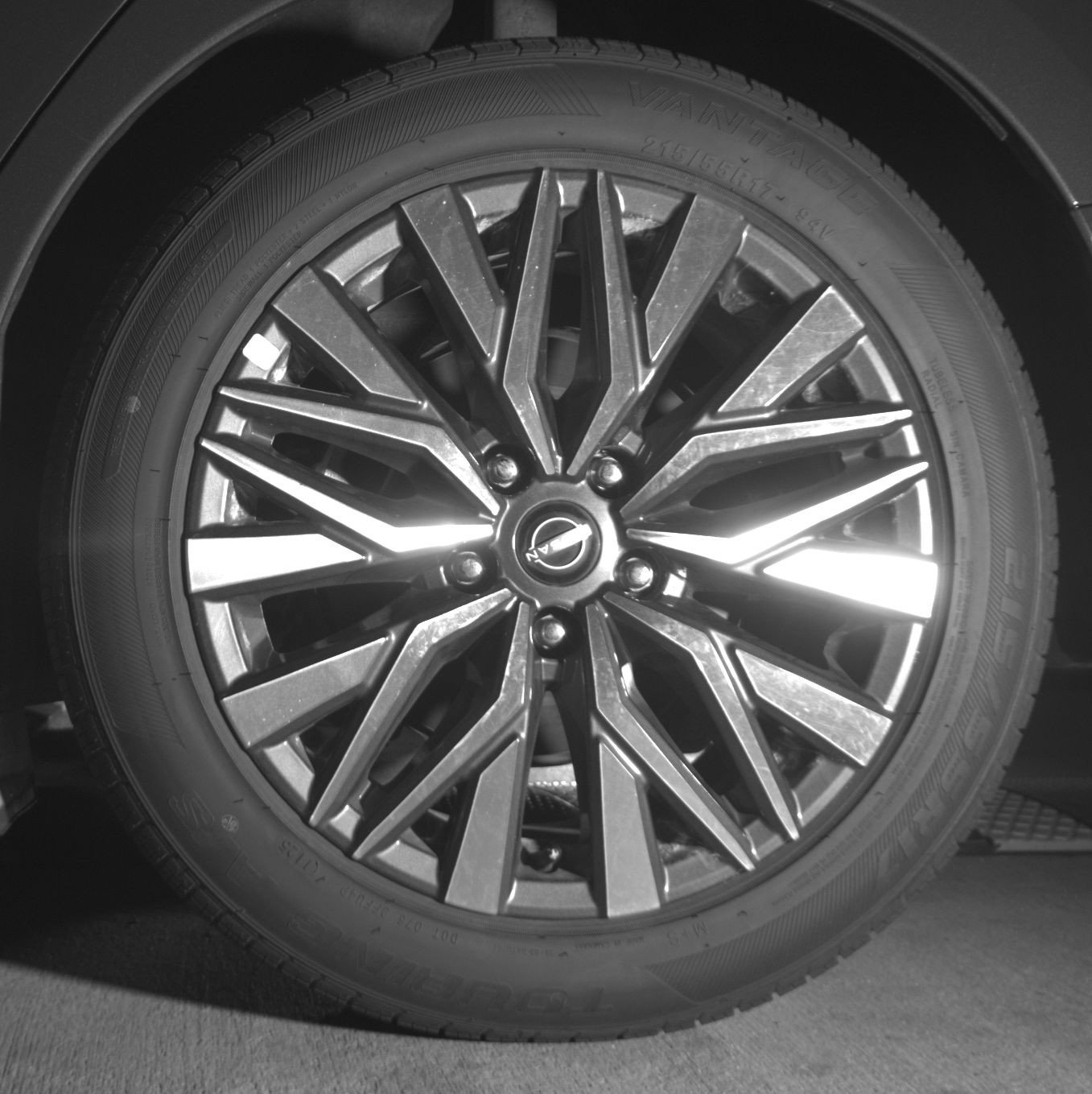 Used 2025 Nissan Altima 2.5 SV image 14