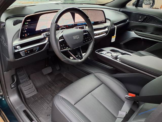 New 2026 Cadillac Lyriq Signature Luxury w/ LPO, Floor Liner Package RWD image 13