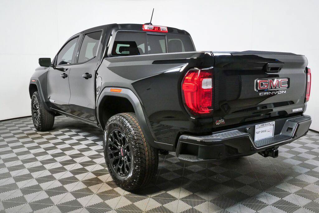 New 2026 GMC Canyon Elevation w/ Convenience Package RWD image 34