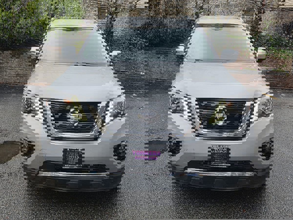 Used 2019 Nissan Pathfinder SV image 7