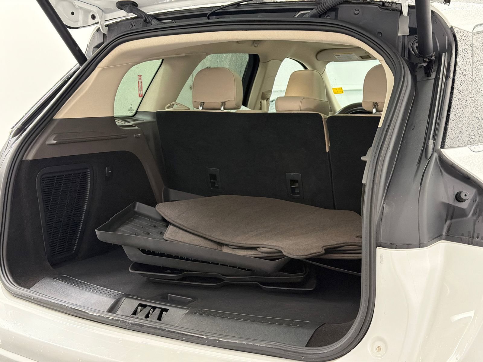 Used 2022 Lincoln Corsair Grand Touring image 8