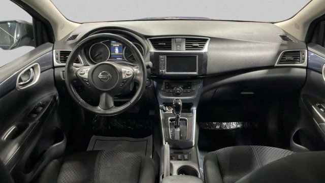 Used 2019 Nissan Sentra SR FWD image 9