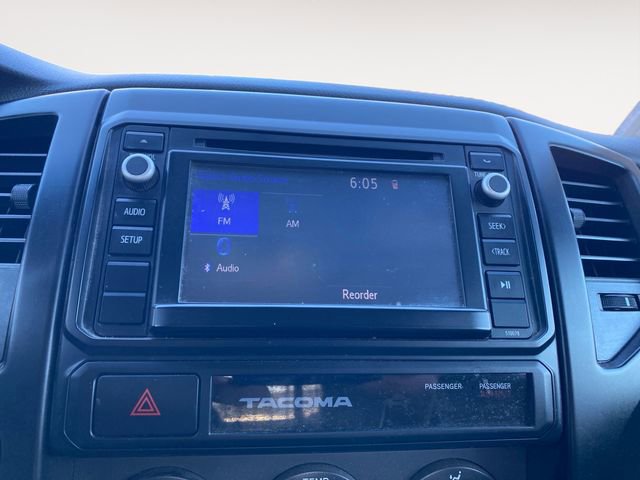 Used 2015 Toyota Tacoma 4x4 Access Cab V6 w/ Convenience Package image 23
