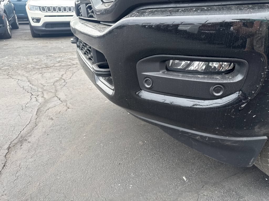 New 2026 RAM 3500 Limited AWD/4WD image 11