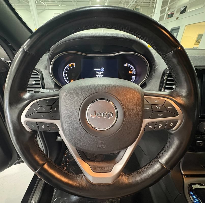Used 2020 Jeep Grand Cherokee High Altitude AWD/4WD image 12