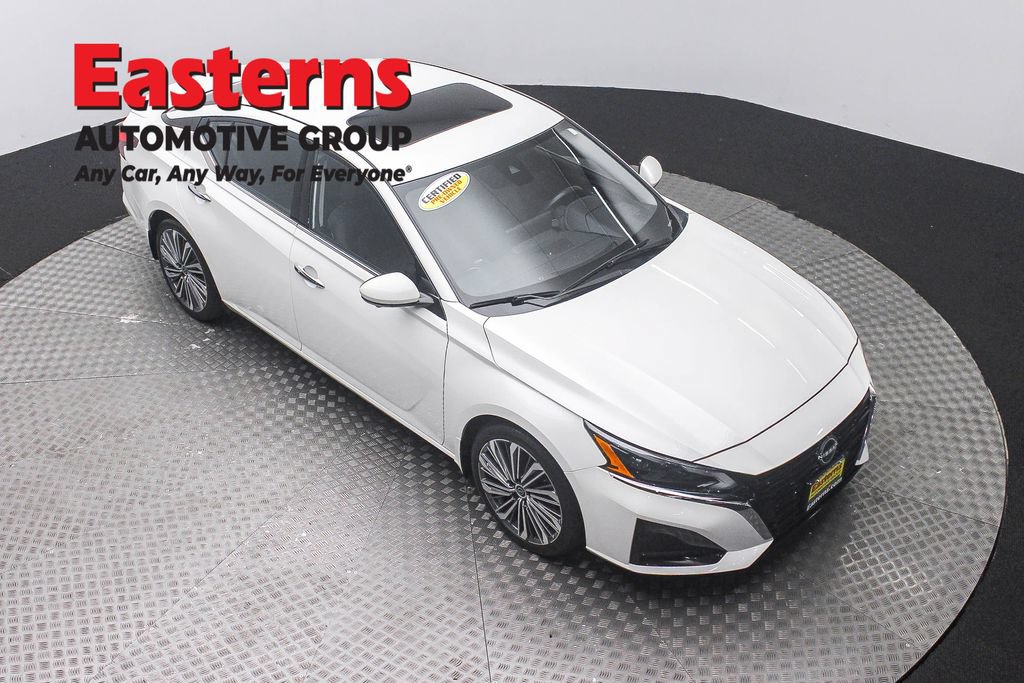 Used 2023 Nissan Altima 2.5 SL FWD image 3