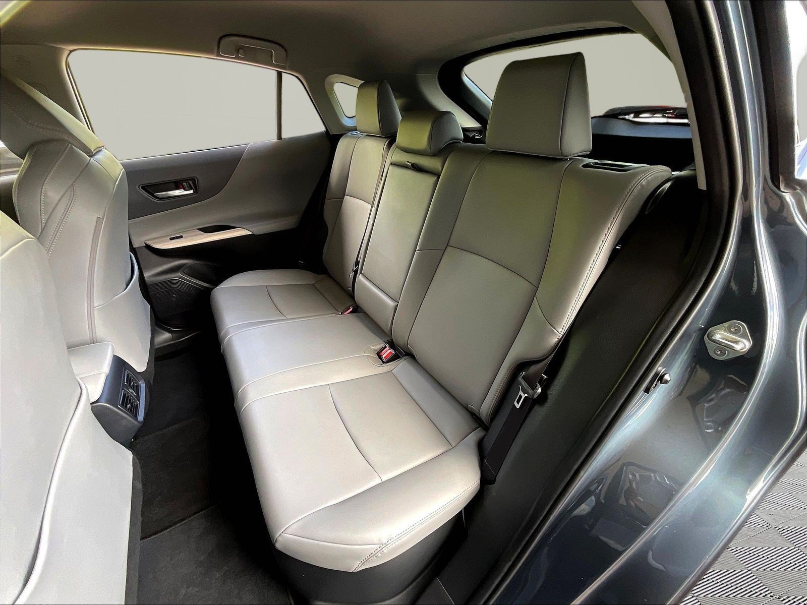 Used 2024 Toyota Venza XLE AWD/4WD image 22