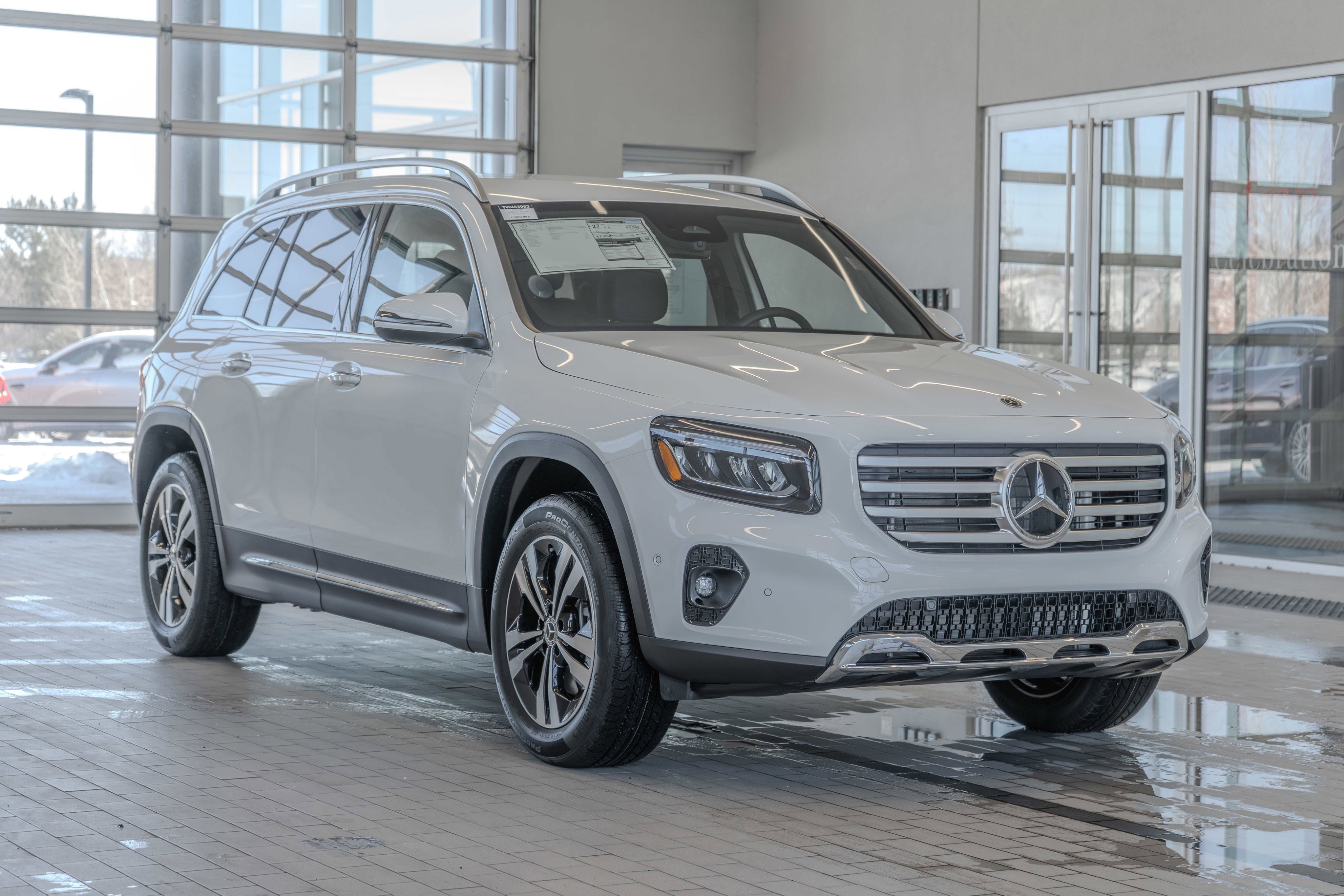 New 2026 Mercedes-Benz GLB 250 4MATIC image 21