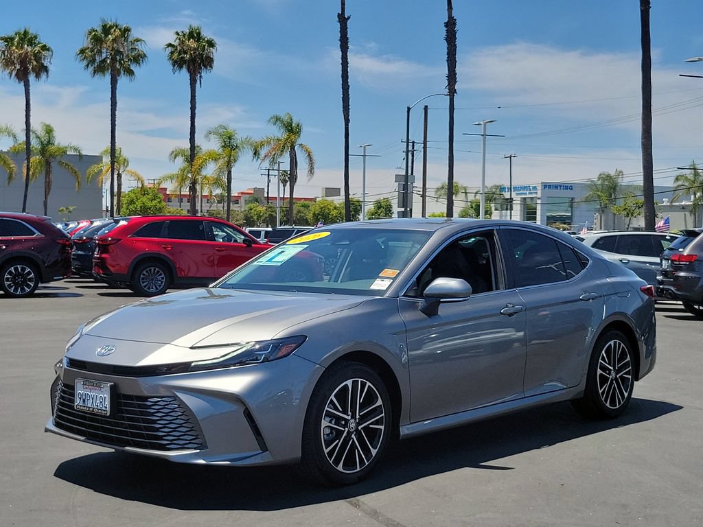 Used 2026 Toyota Camry XLE AWD/4WD image 32