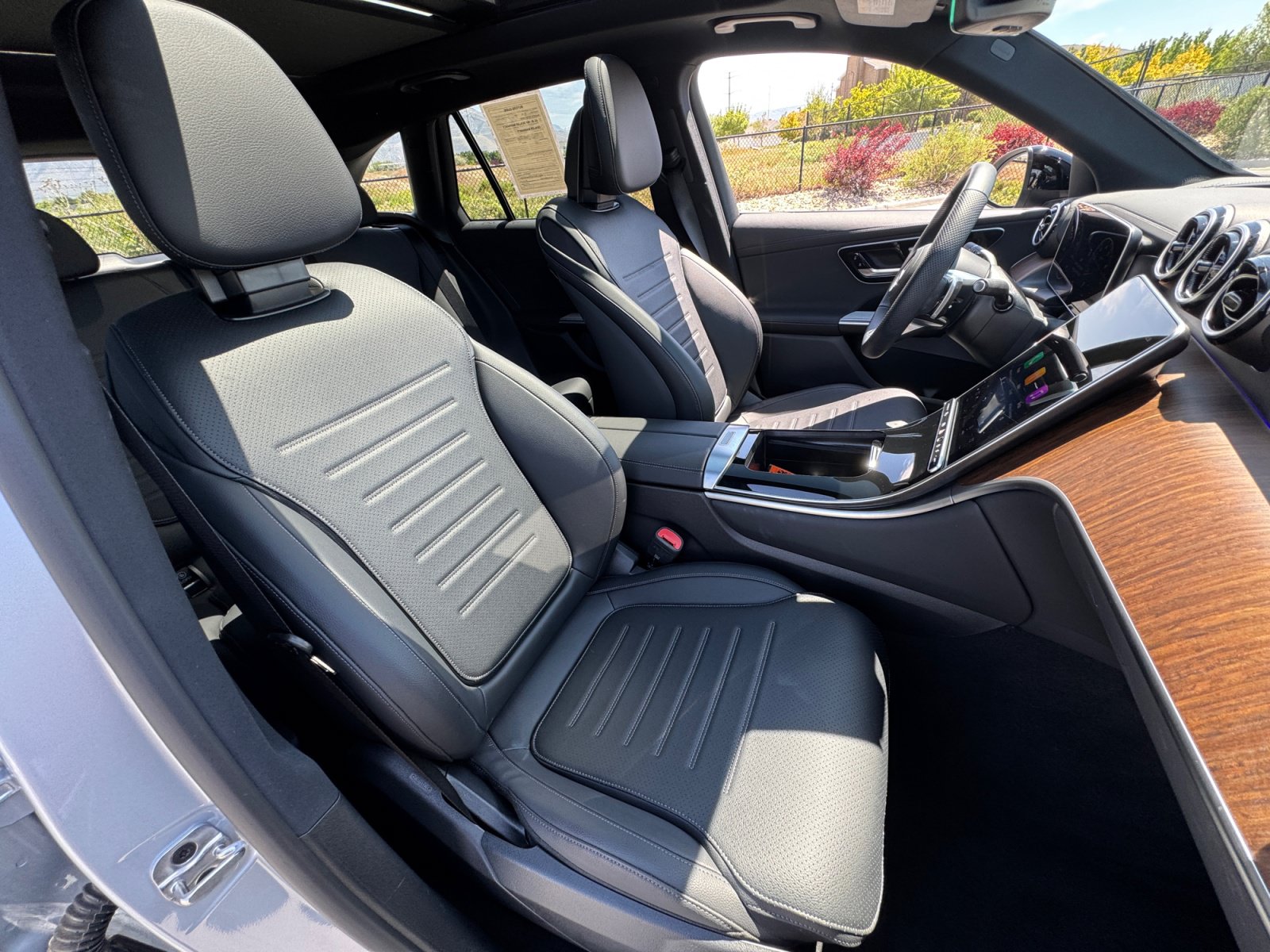 Certified 2026 Mercedes-Benz GLC 300 4MATIC image 19