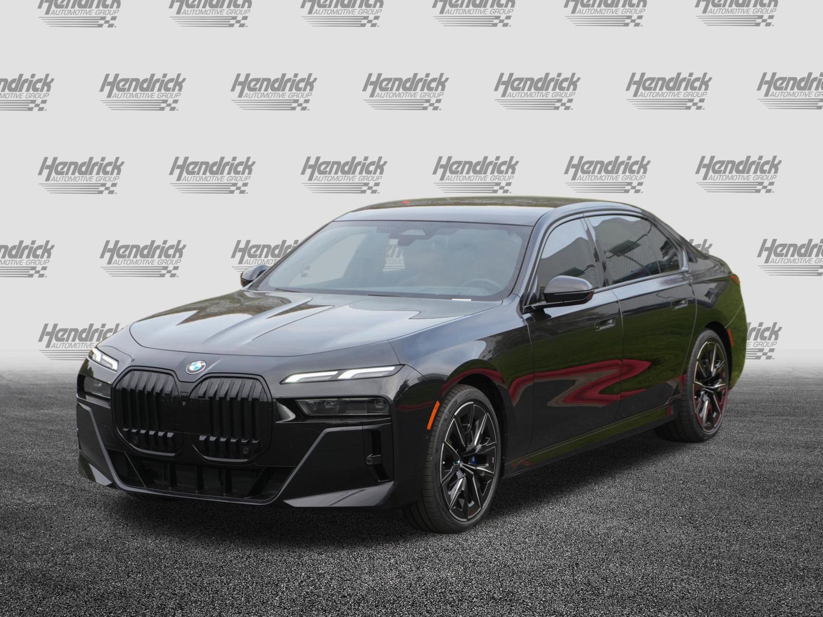 Certified 2023 BMW 740i w/ Parking Assistance Package RWD image 5