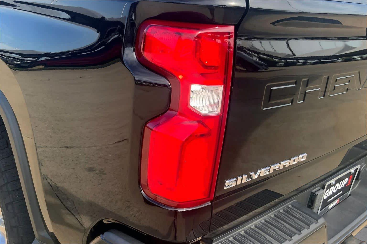 Used 2022 Chevrolet Silverado 2500 High Country w/ Z71 Off-Road Package AWD/4WD image 28