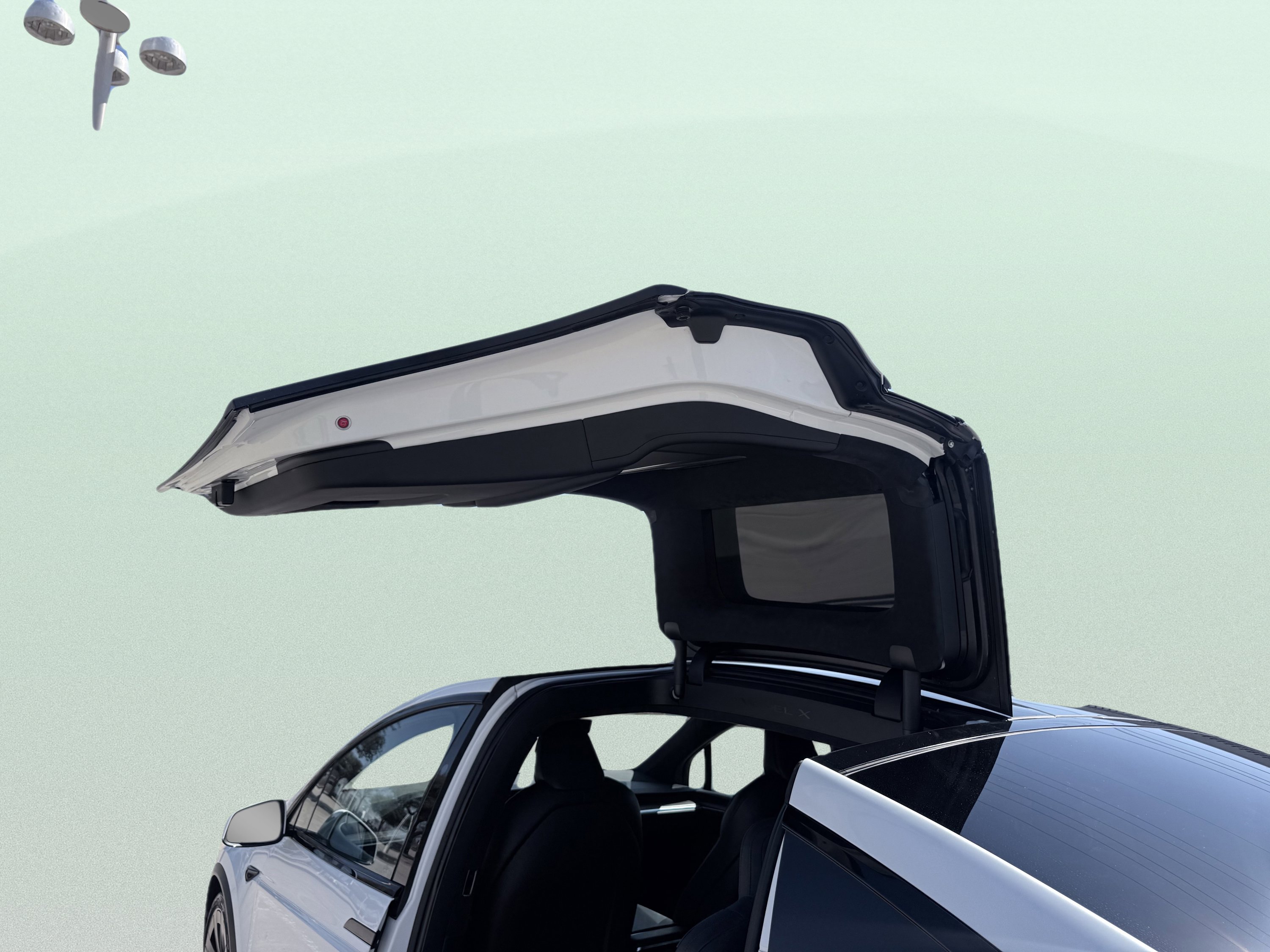 Used 2023 Tesla Model X image 40