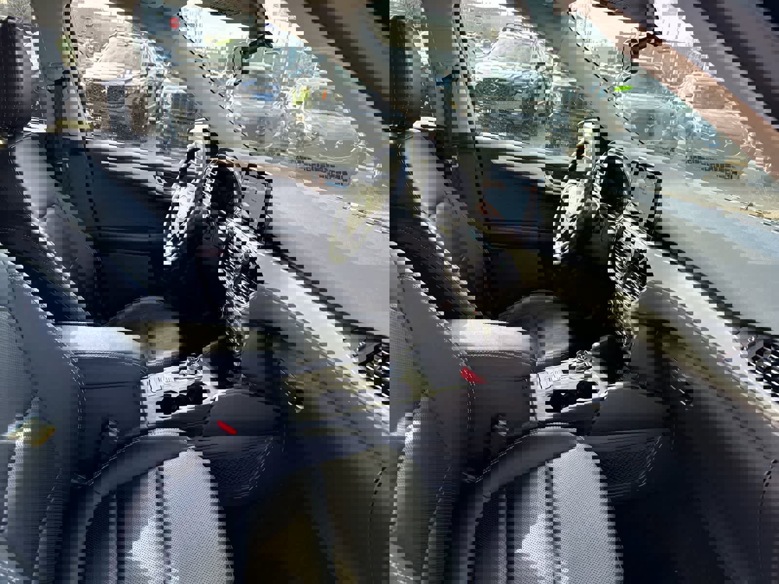 Used 2020 Ford Escape SEL image 27