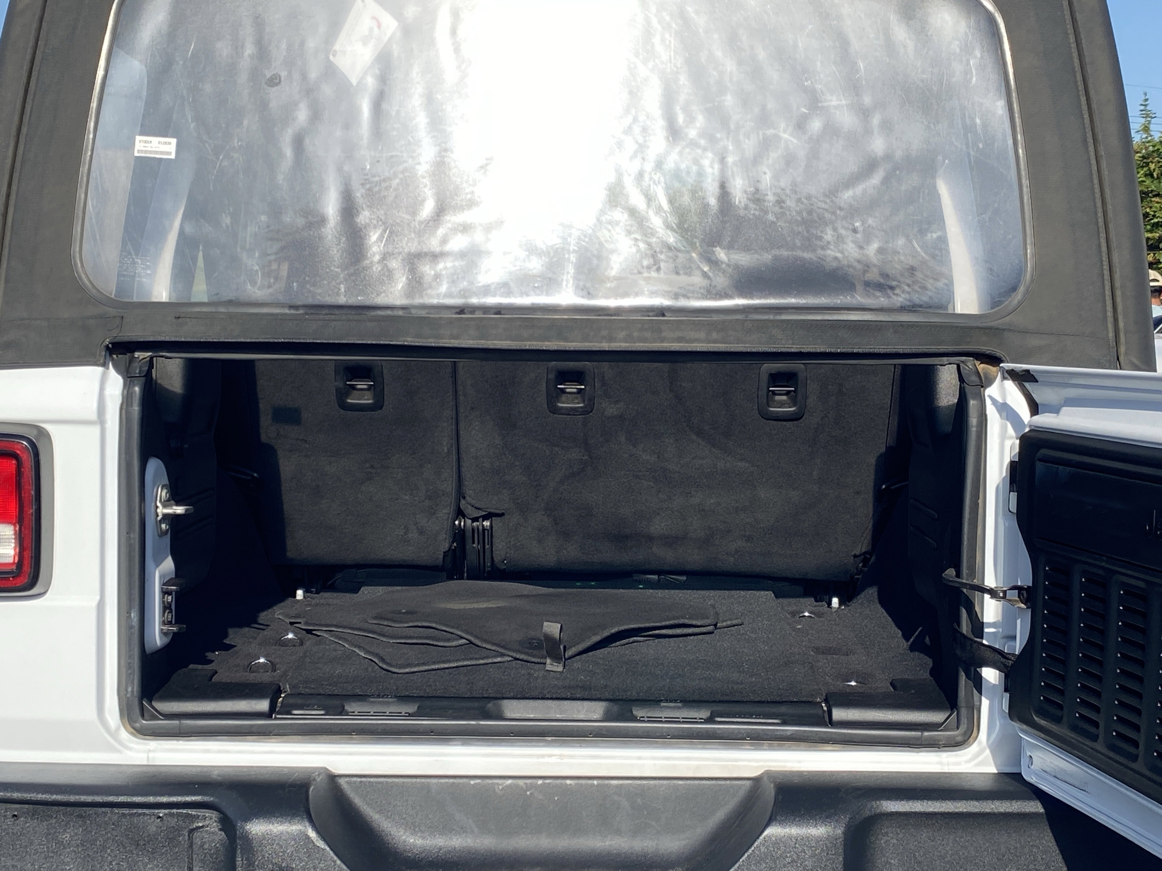 Used 2023 Jeep Wrangler Sport image 12