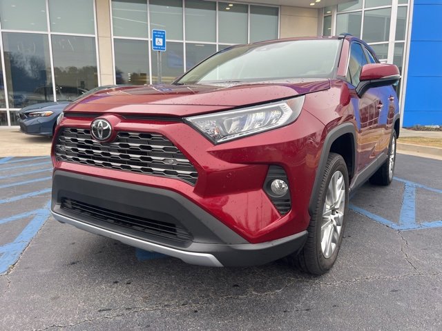Used 2020 Toyota RAV4 Limited image 2