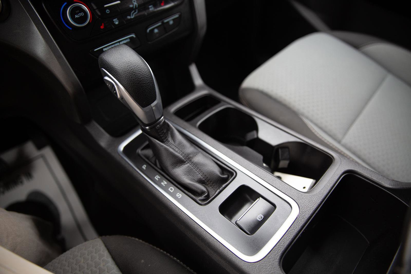 Used 2019 Ford Escape SE image 16