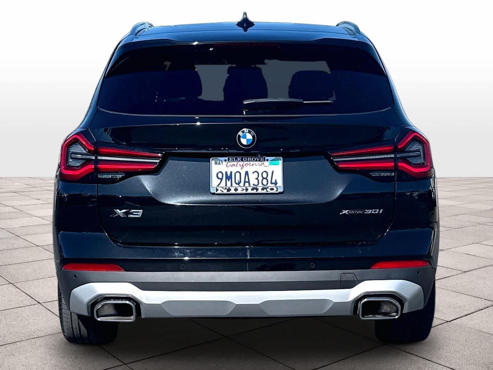 Used 2024 BMW X3 xDrive30i w/ Premium Package w/ZPA AWD/4WD image 8
