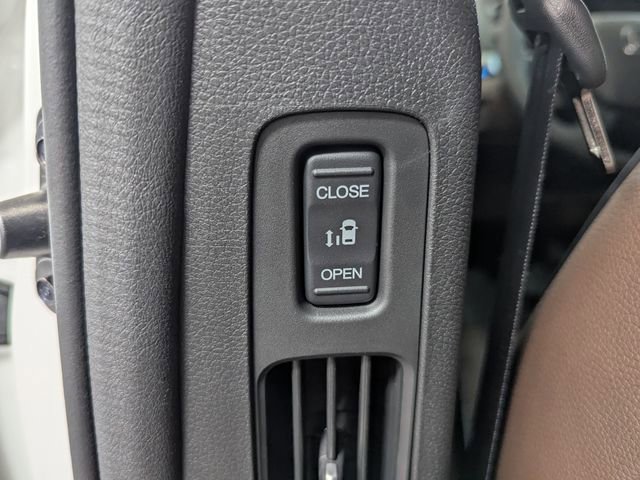 New 2026 Honda Odyssey Touring image 23