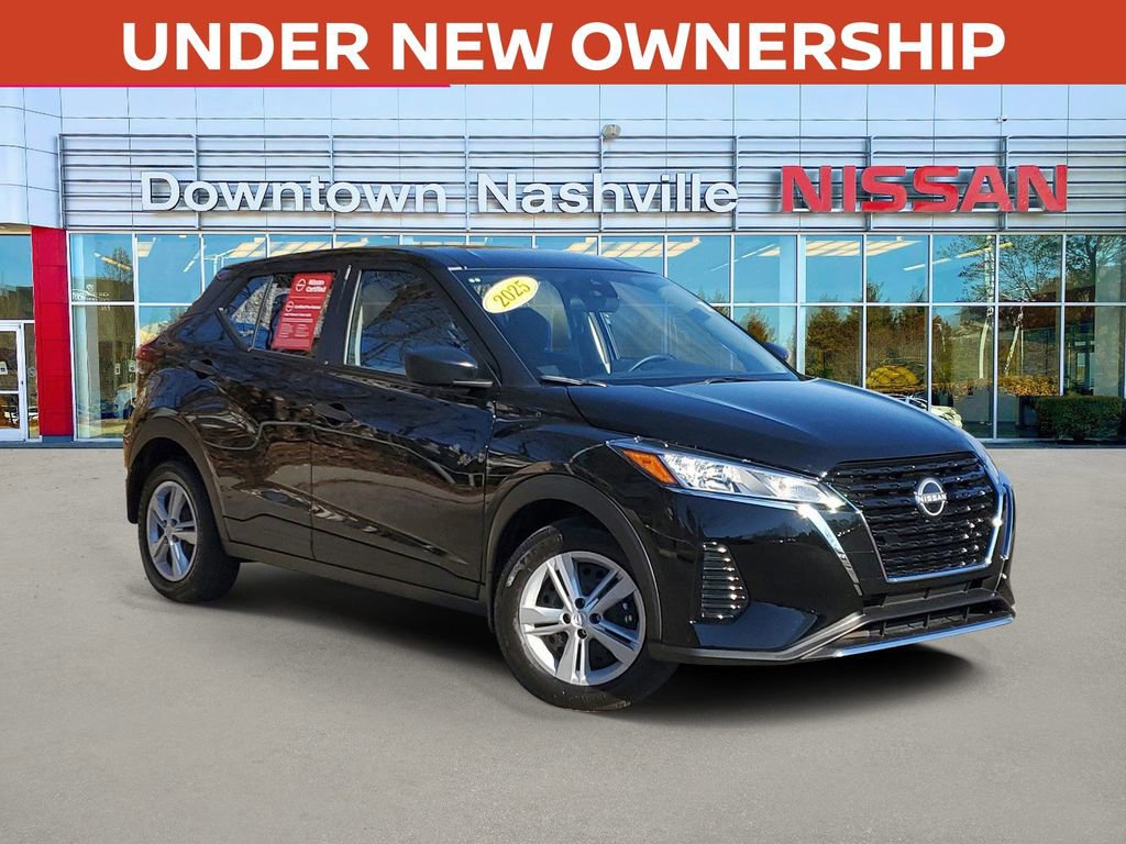 Certified 2025 Nissan Kicks Play S 360° Tour