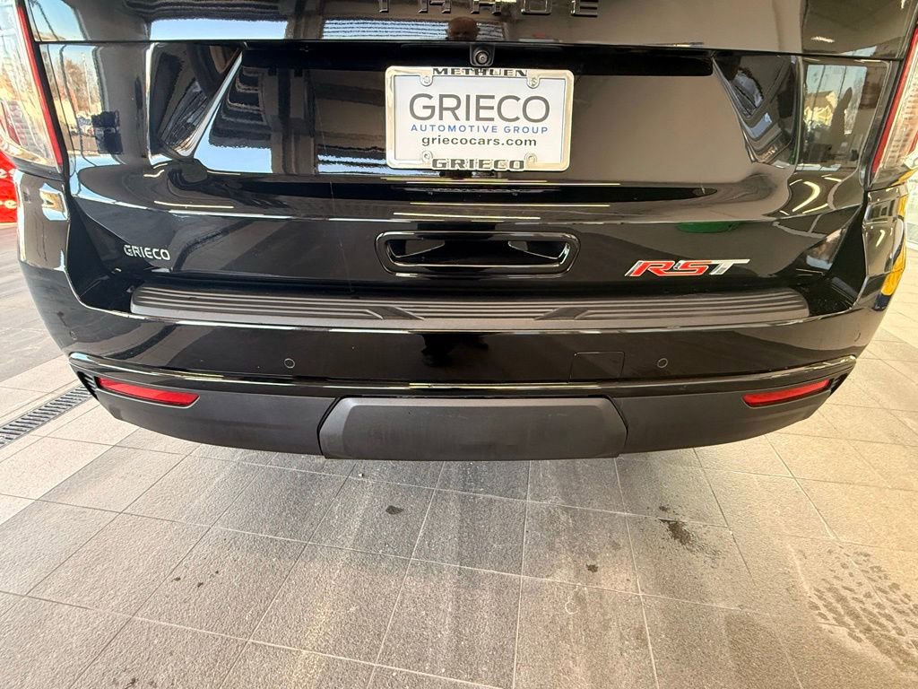 Used 2023 Chevrolet Tahoe RST image 11