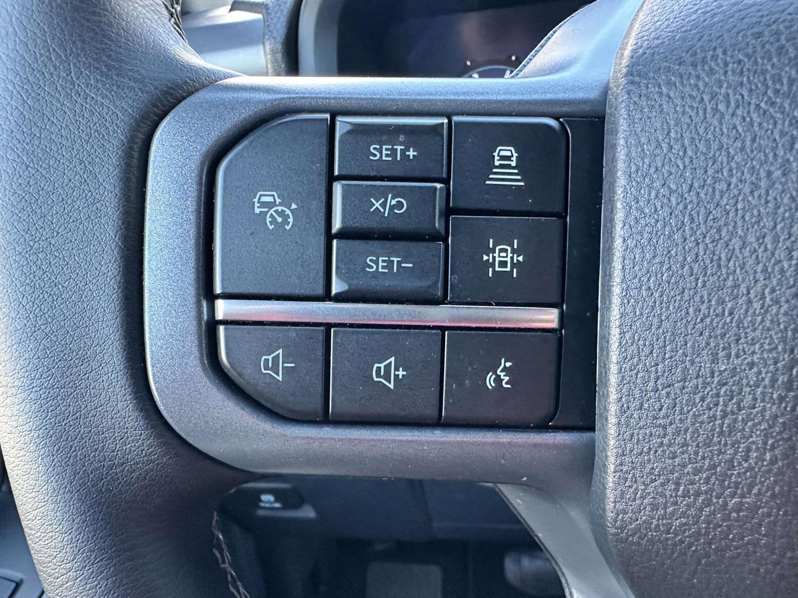 Used 2025 Ford F150 XLT w/ Equipment Group 302A MID image 17