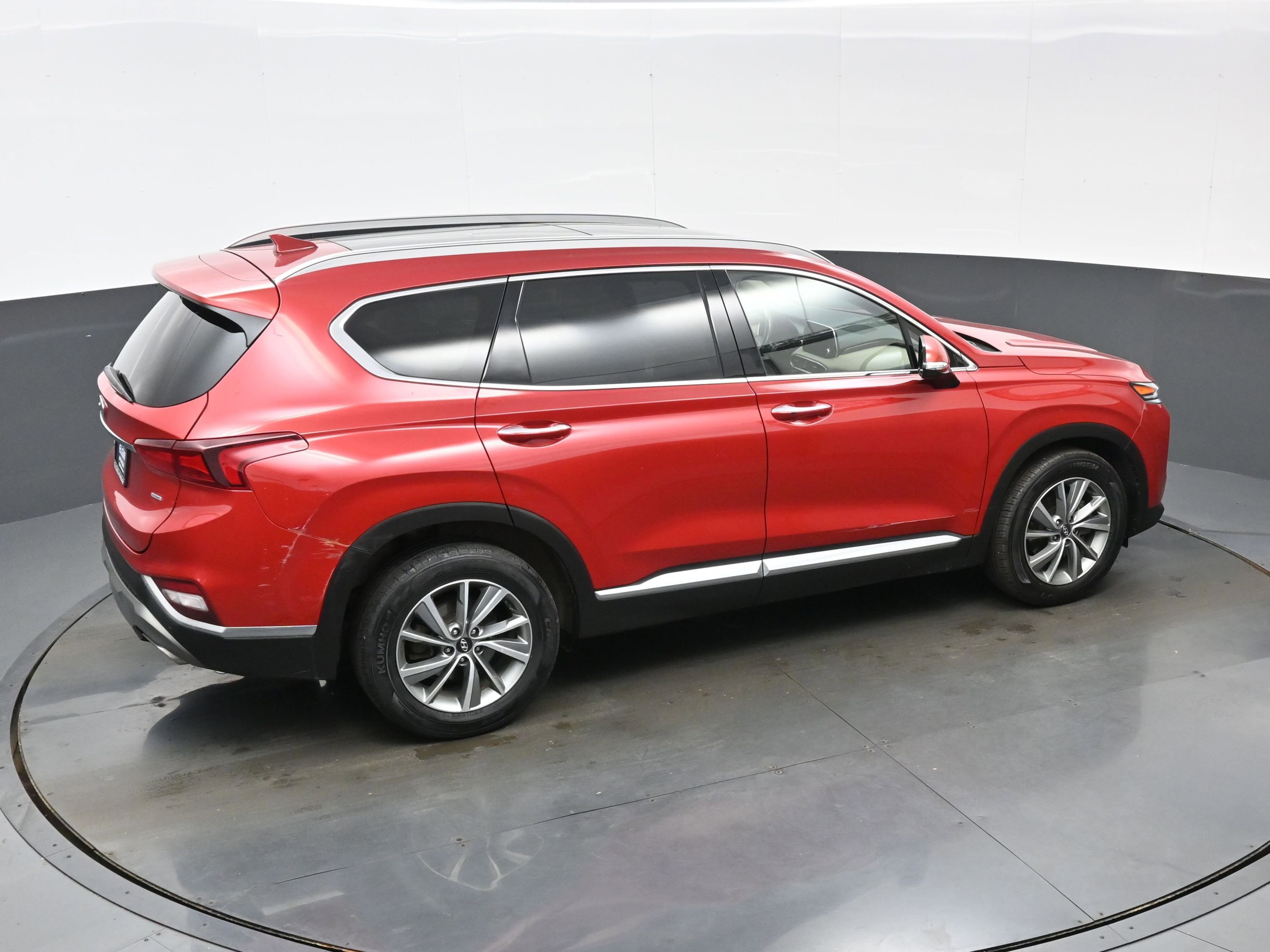 Used 2019 Hyundai Santa Fe AWD image 41