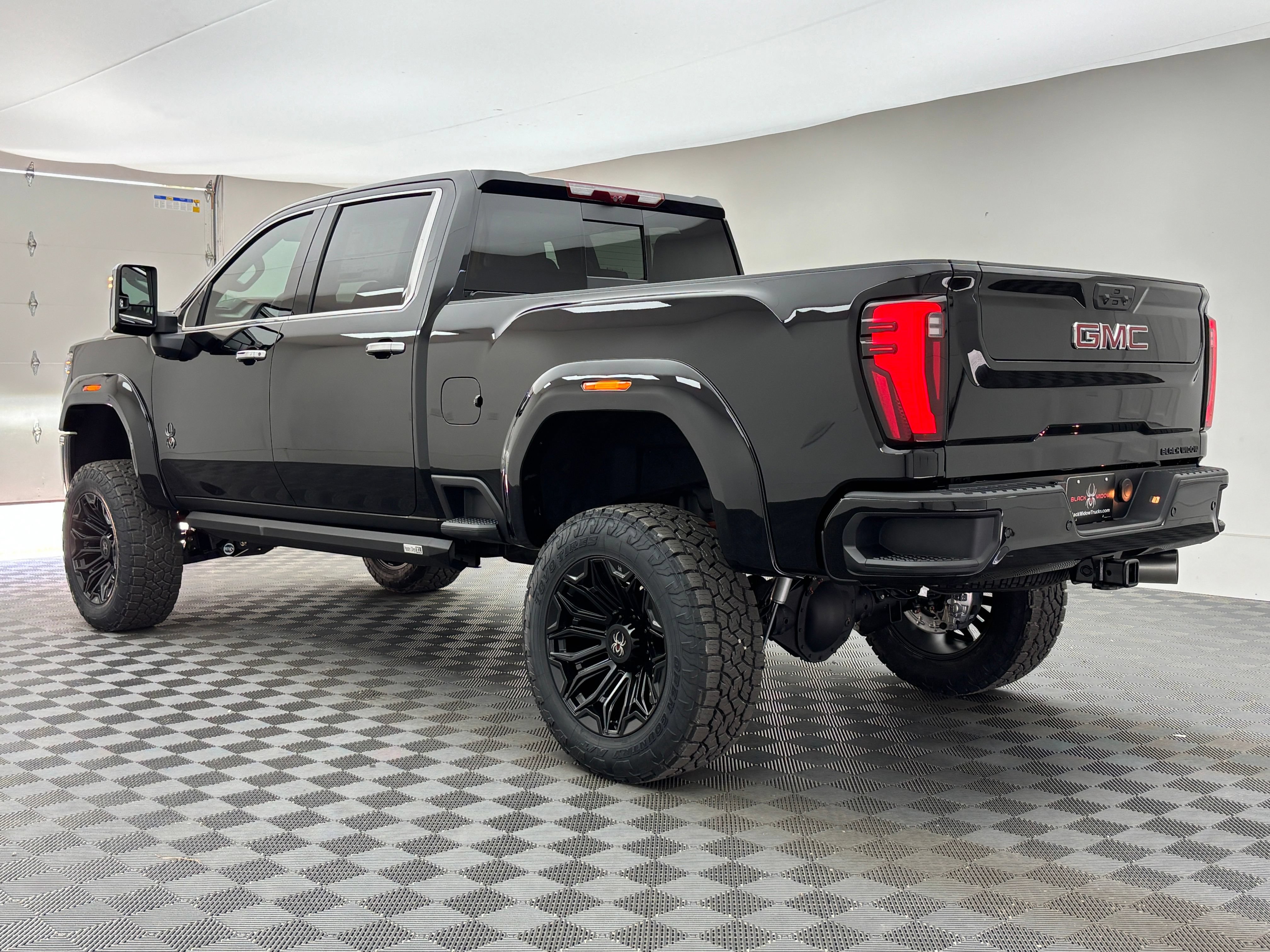 New 2026 GMC Sierra 2500 Denali w/ Denali Reserve Package AWD/4WD image 13