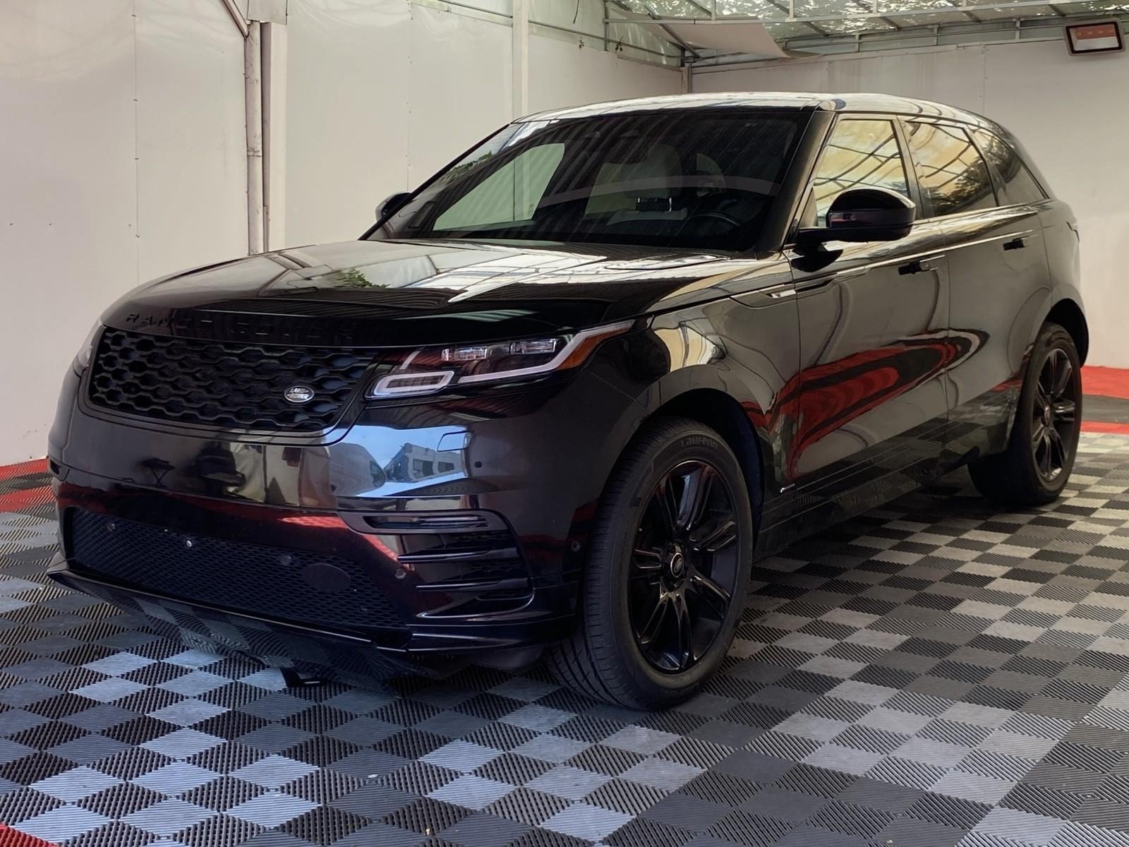 Used 2021 Land Rover Range Rover Velar R-Dynamic S AWD/4WD image 3