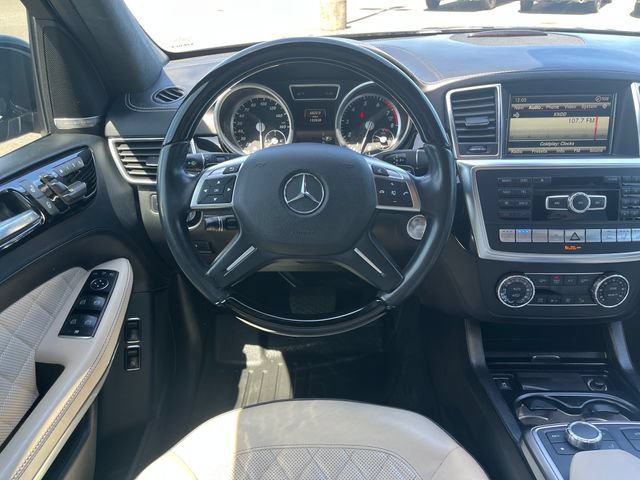 Used 2016 Mercedes-Benz GL 550 4MATIC image 20